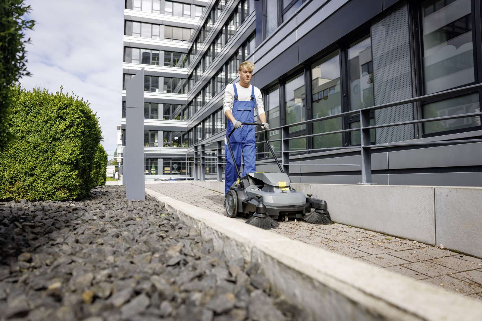Spazzatrice KM 70/25 C Bp 2SB Karcher